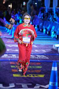 BIB: 4003
                            <button type="button" onclick="openModal(26249784)" class="btn btn-primary btn-sm float-right btn-popup" data-toggle="modal" data-target=".modal-high-quality">
                        <i class="fas fa-shopping-cart"></i> Add to Cart
                    </button>
                                            <button type="button" onclick="isThisMe(26249784, true)" class="btn btn-success btn-sm float-right btn-popup btn-isme hidden" data-toggle="tooltip" data-placement="bottom" title="นี่คือรูปของคุณใช่ไหม คลิกที่นี่เพื่อเอาเข้าอัลบั้ม">
                        <i class="fas fa-plus"></i> Add to album
                    </button>
                    <button type="button" onclick="isThisMe(26249784, false)" class="btn btn-warning btn-sm float-right btn-popup btn-isnotme hidden">
                        <i class="fas fa-ban"></i> Remove from album
                    </button>